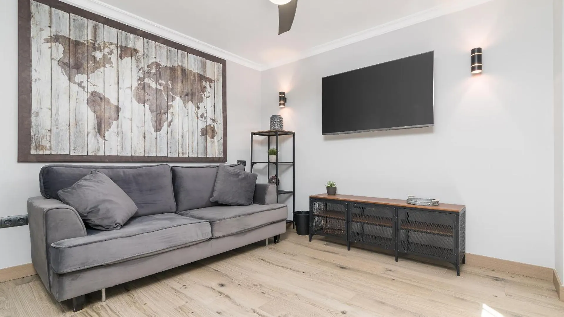Suite Homes Agua Màlaga 0*,