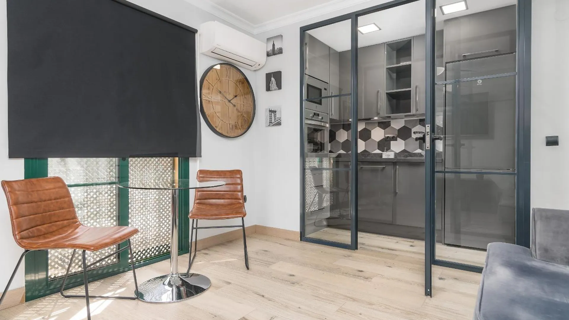 Suite Homes Agua Màlaga 0*,